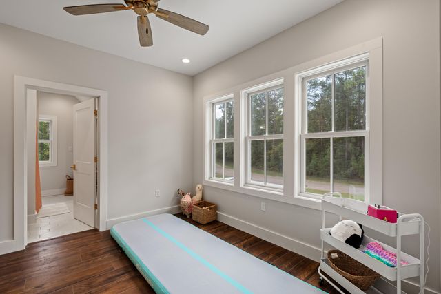 16 Bent Pebble Point, Lumberton, MS 39455