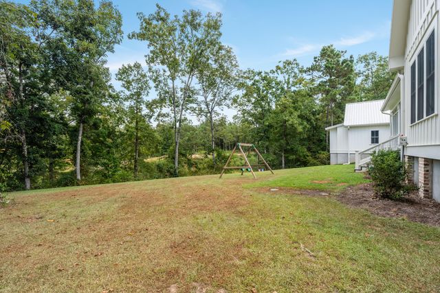 16 Bent Pebble Point, Lumberton, MS 39455