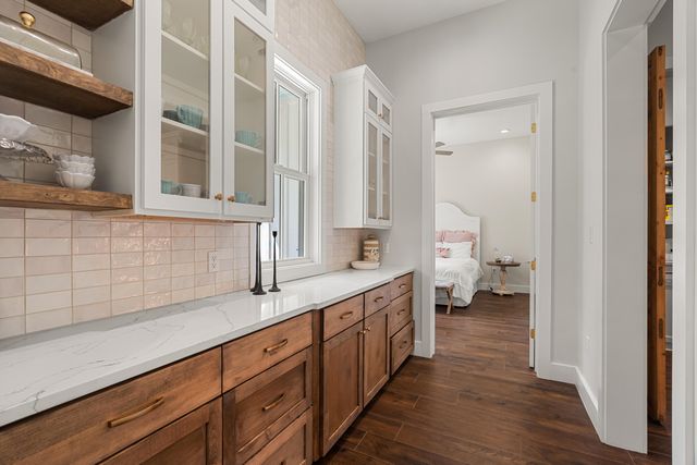 16 Bent Pebble Point, Lumberton, MS 39455