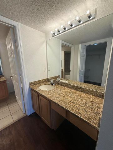 231 SW Palm Drive 107, Port St. Lucie, FL 34986