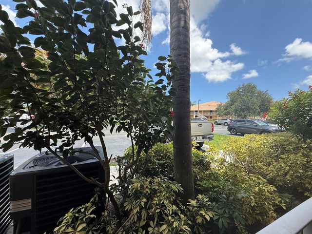 231 SW Palm Drive 107, Port St. Lucie, FL 34986