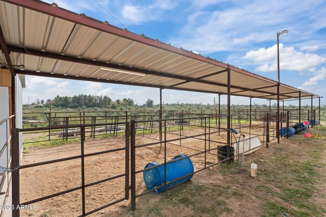 42710 W Highway 60 --, Morristown, AZ 85342