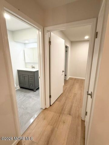 166 Cross Slope Court H, Manalapan, NJ 07726