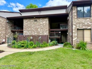 166 Cross Slope Court H, Manalapan, NJ 07726