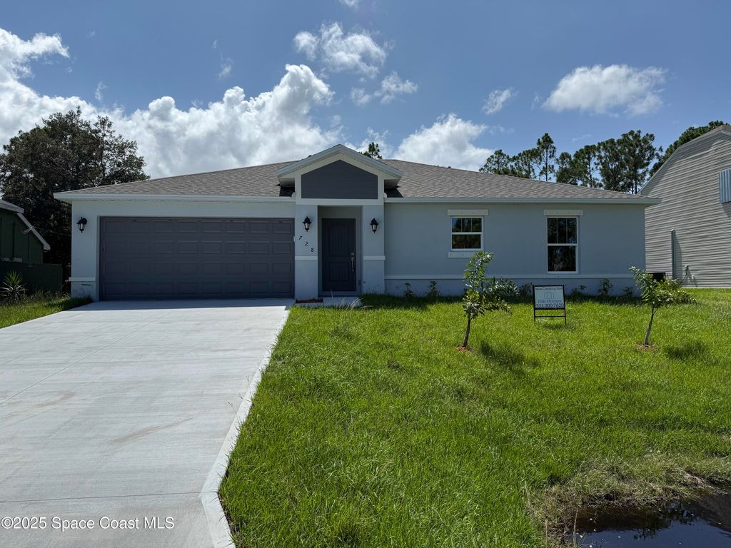 728 Cornelia Avenue SE, 12, Palm Bay, FL 32909