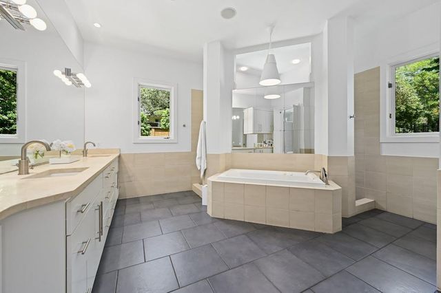 3712 Meredith ST, Austin, TX 78703