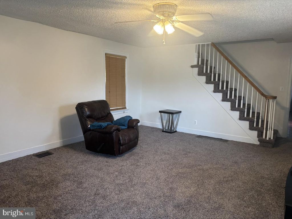 509 WARREN ST, BEVERLY, NJ 08010 — photo 3