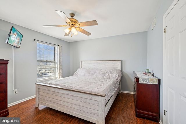 1011 HILLSBORO CT, Sewell, NJ 08080