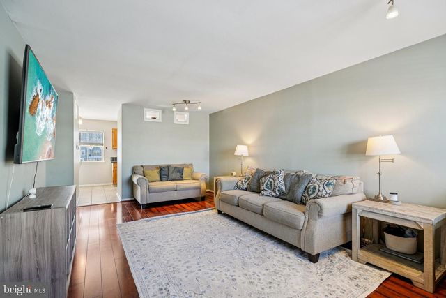 1011 HILLSBORO CT, Sewell, NJ 08080