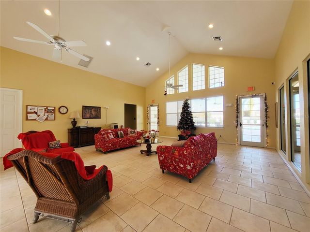 2816 CLUB CORTILE CIRCLE A, Kissimmee, FL 34746