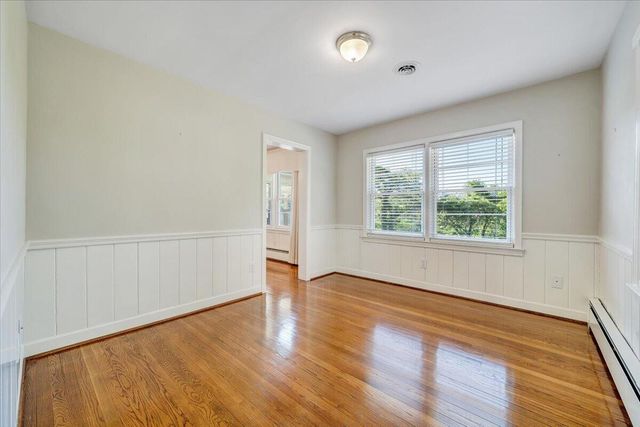 2421 Mount Vernon RD, Roanoke, VA 24015