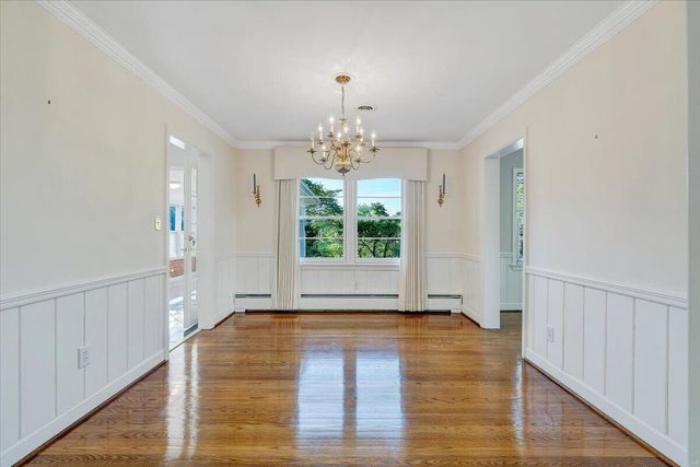 2421 Mount Vernon RD, Roanoke, VA 24015