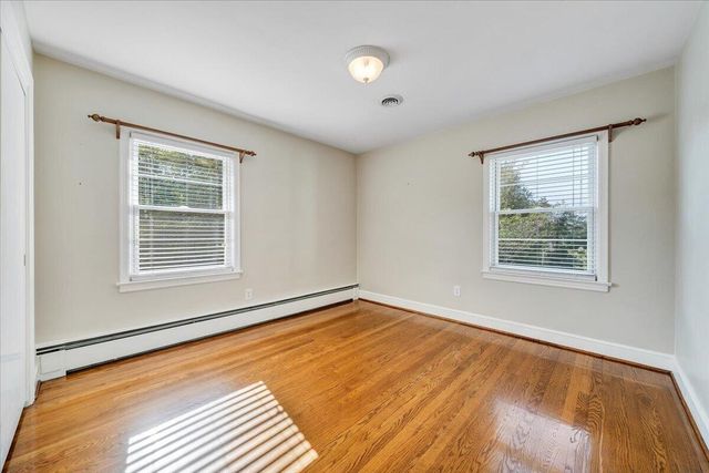 2421 Mount Vernon RD, Roanoke, VA 24015