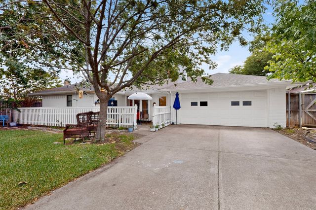 2003 J J Pearce Drive, Richardson, TX 75081