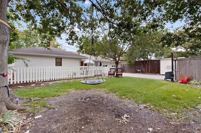 2003 J J Pearce Drive, Richardson, TX 75081