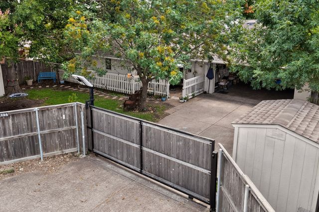 2003 J J Pearce Drive, Richardson, TX 75081