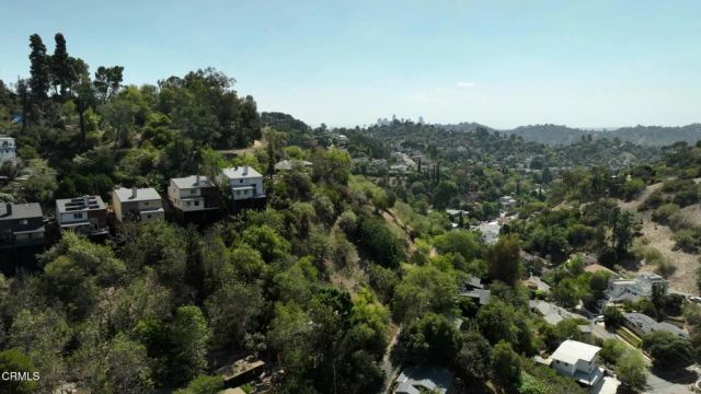 4527 Cleland, Los Angeles, CA 90065