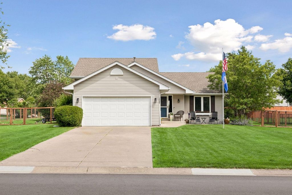 1049 Bonnieview Drive, Woodbury, MN 55129 — photo 4