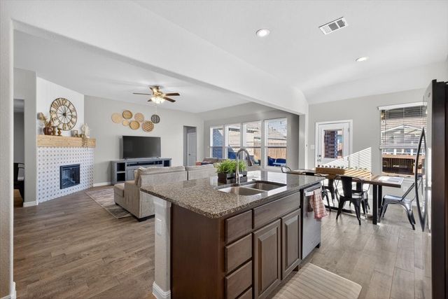 4409 Terraview Drive, Arlington, TX 76001