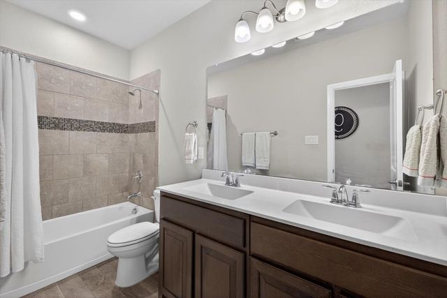 4409 Terraview Drive, Arlington, TX 76001