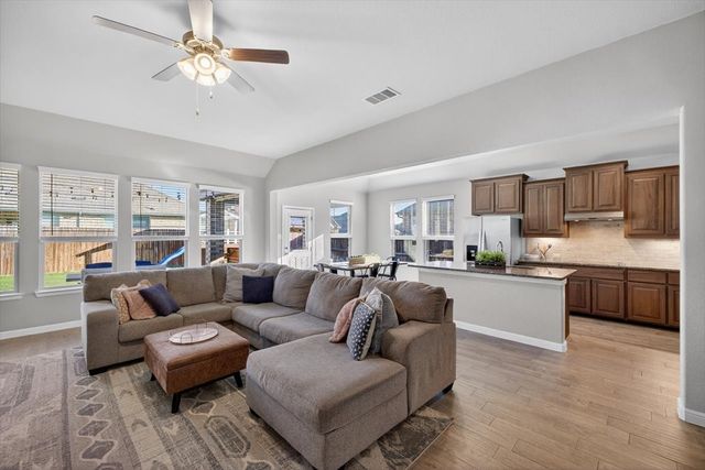 4409 Terraview Drive, Arlington, TX 76001