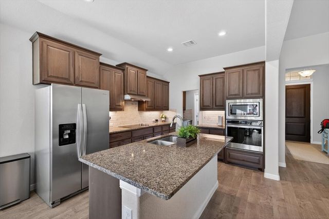 4409 Terraview Drive, Arlington, TX 76001