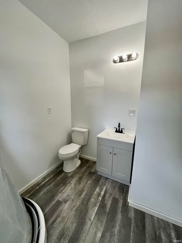 722 N Rush Street, Fairmount, IN 46928