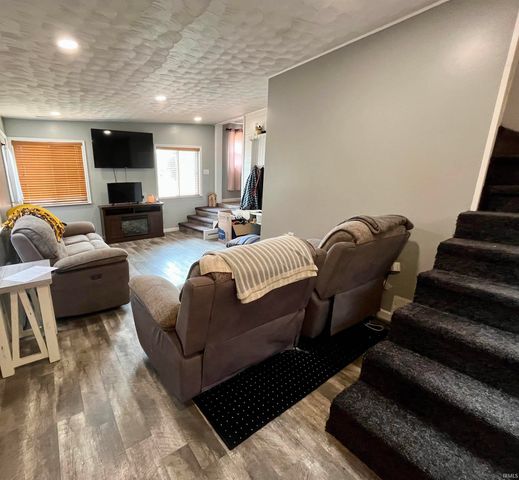 722 N Rush Street, Fairmount, IN 46928