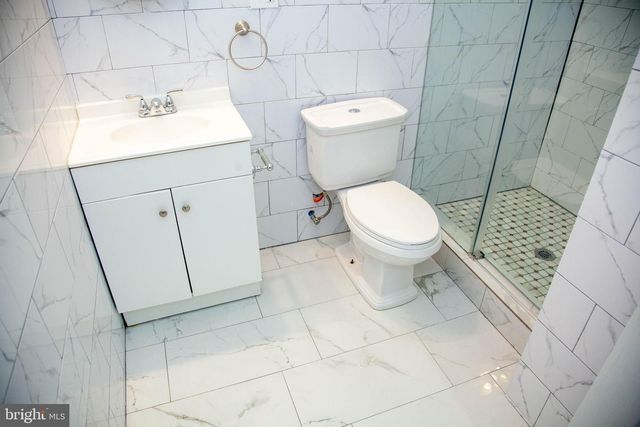 2548 N LEE ST, Philadelphia, PA 19125