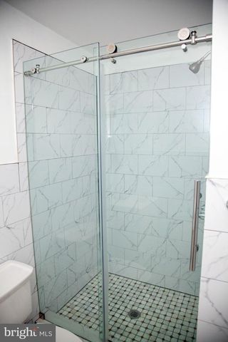 2548 N LEE ST, Philadelphia, PA 19125