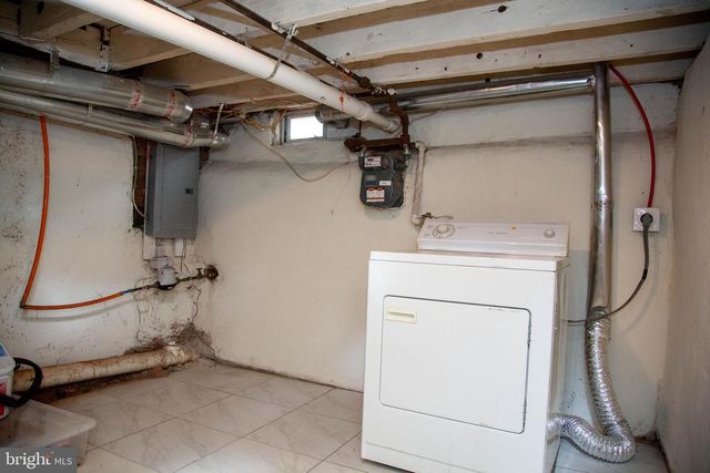 2548 N LEE ST, Philadelphia, PA 19125