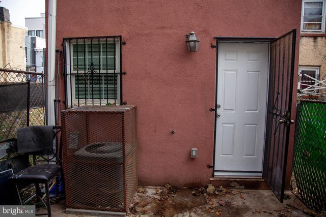 2548 N LEE ST, Philadelphia, PA 19125