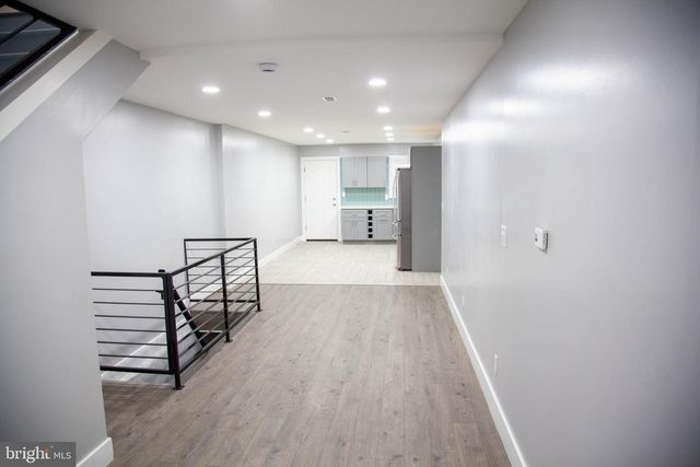 2548 N LEE ST, Philadelphia, PA 19125