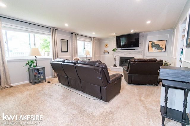 18530 Bittersweet Street, Fraser, MI 48026