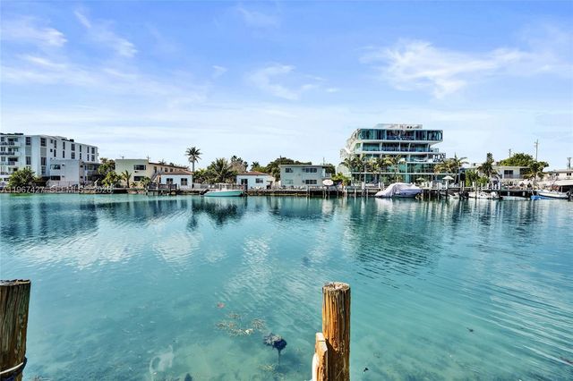 8420 Byron Ave 7, Miami Beach, FL 33141