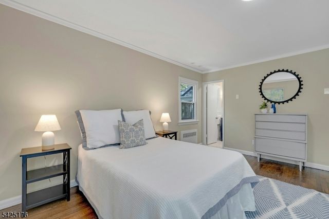 46 Chestnut Hill Pl, Glen Ridge Boro Twp., NJ 07028