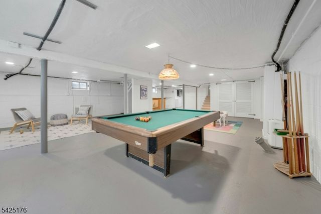 46 Chestnut Hill Pl, Glen Ridge Boro Twp., NJ 07028