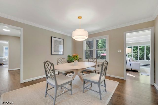 46 Chestnut Hill Pl, Glen Ridge Boro Twp., NJ 07028