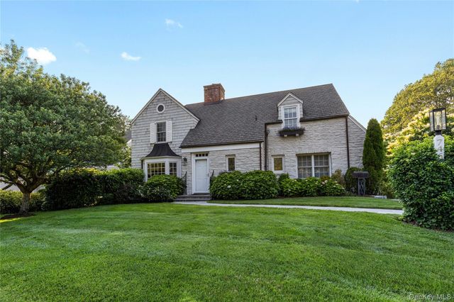 746 The Parkway, Mamaroneck, NY 10543