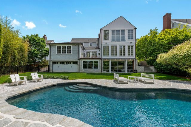 746 The Parkway, Mamaroneck, NY 10543
