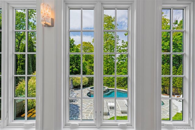 746 The Parkway, Mamaroneck, NY 10543