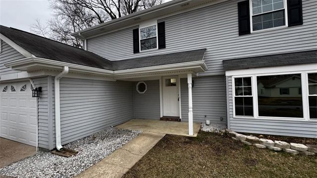 1725 Star Lake DR, Virginia Beach, VA 23453