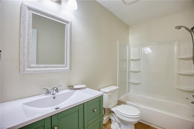 1725 Star Lake DR, Virginia Beach, VA 23453