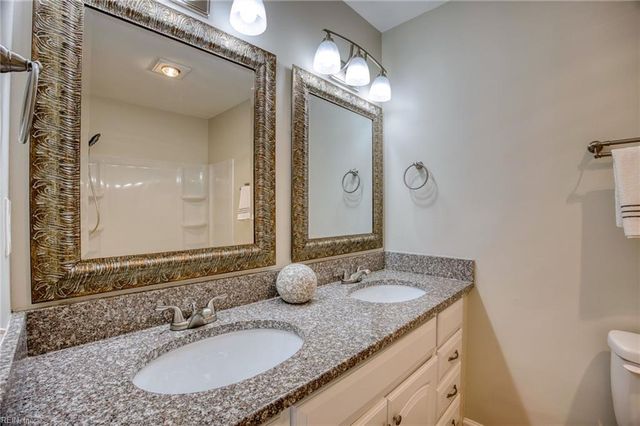 1725 Star Lake DR, Virginia Beach, VA 23453