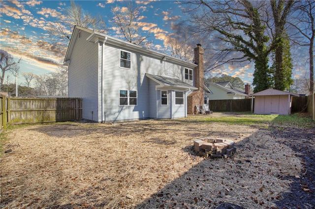 1725 Star Lake DR, Virginia Beach, VA 23453