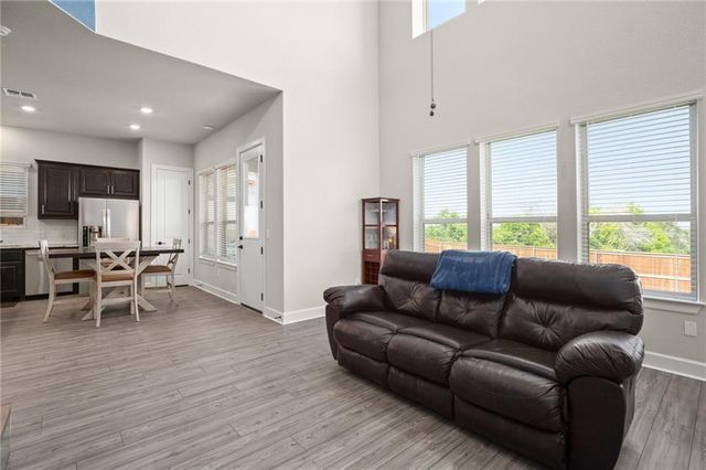 12900 Stanford DR, Austin, TX 78748