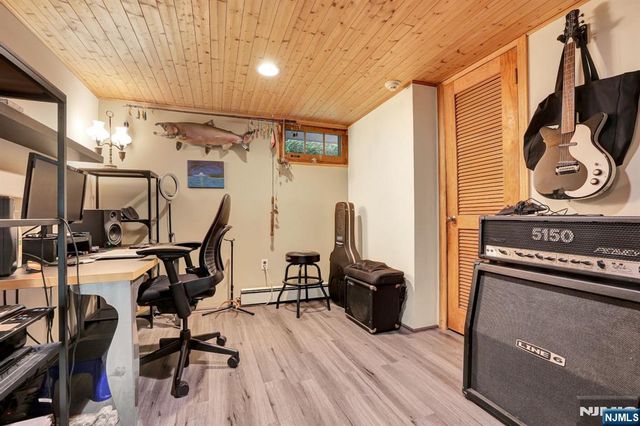 461 Otterhole Road, West Milford, NJ 07480