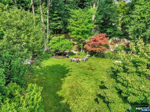 461 Otterhole Road, West Milford, NJ 07480
