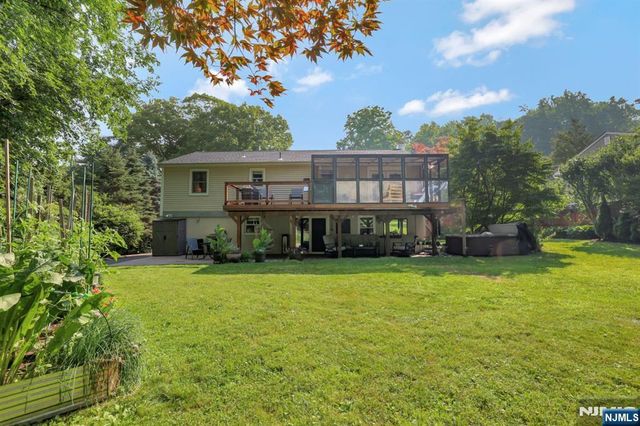 461 Otterhole Road, West Milford, NJ 07480