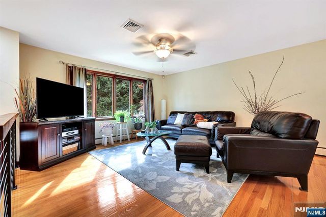 461 Otterhole Road, West Milford, NJ 07480